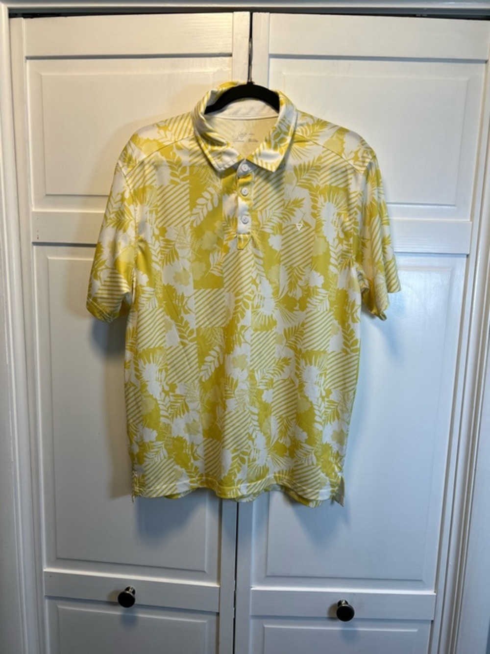 LIV Outdoor Mens Active Wear Palmer Golf Polo Shirt Size Large Yellow/White